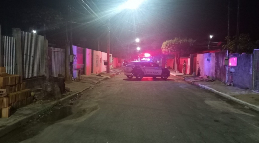 Homem � executado com tiros na cabe�a na frente de amigos em  Primavera do Leste
