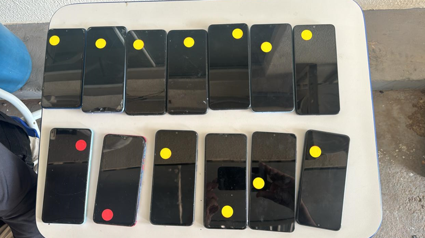 Pol�cia Penal Apreende 28 Celulares e 23 Por��es de Entorpecentes em Mato Grosso