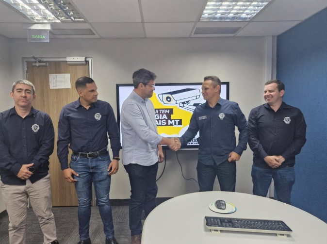 Sesp e Prefeitura de Cuiab� alinham instala��o de c�meras de seguran�a no Mercado do Porto