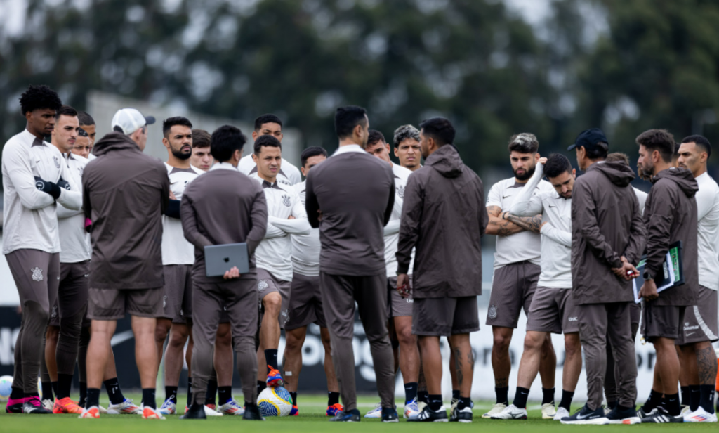 Corinthians atrasa pagamento de sal�rios de jogadores e comiss�o t�cnica em janeiro