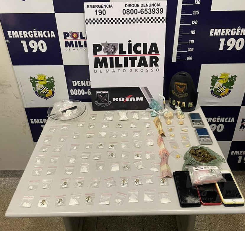 Rotam prende cinco suspeitos de tr�fico de drogas e apreende 83 por��es de drogas em Sorriso
