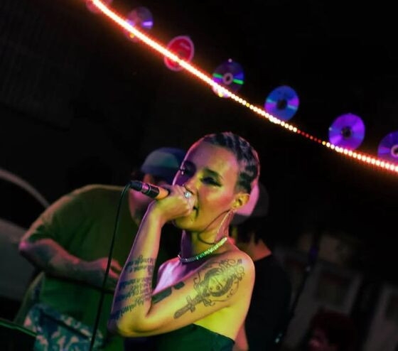 Corpo de rapper desaparecida � encontrado enrolado no tapete no Rio Cuiab�; pol�cia investiga homic�dio