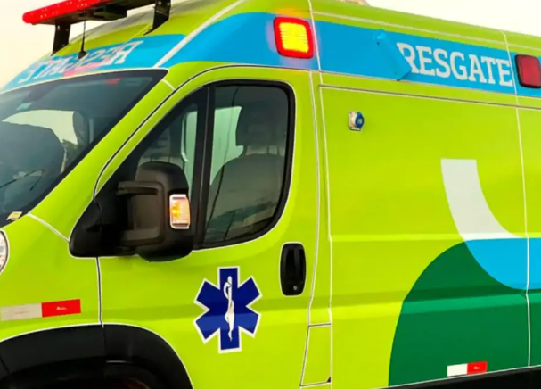 Motorista fica ferido em acidente envolvendo tr�s carretas na BR-364