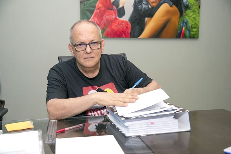 Manobra do Prefeito Z Carlos do Ptio Mantm Ex-Secretrios na Administrao Pblica