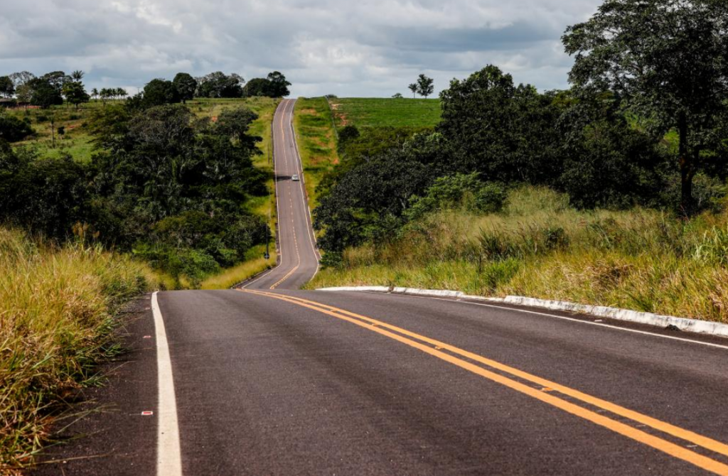 Mato Grosso deve dobrar malha rodovi�ria asfaltada at� 2026, aponta Sinfra