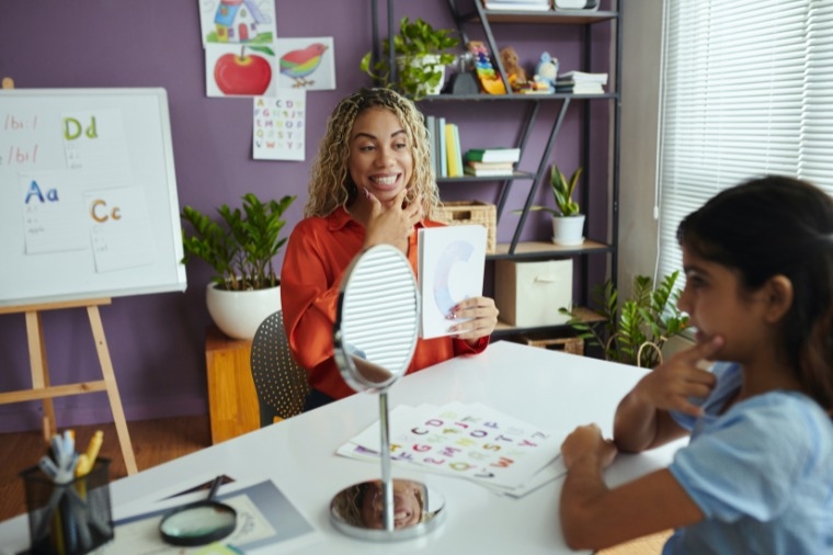 Liminar estabelece que Paranatinga contrate fonoaudi�logos