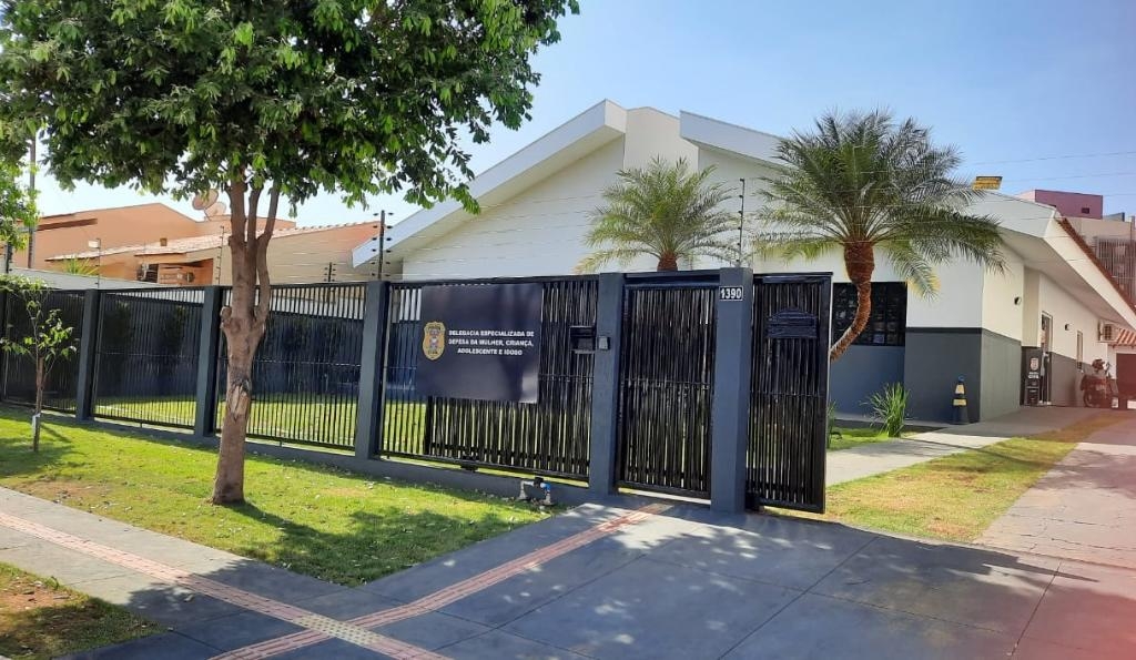 Pol�cia Civil prende homem que agrediu a pr�pria irm� em Rondon�polis