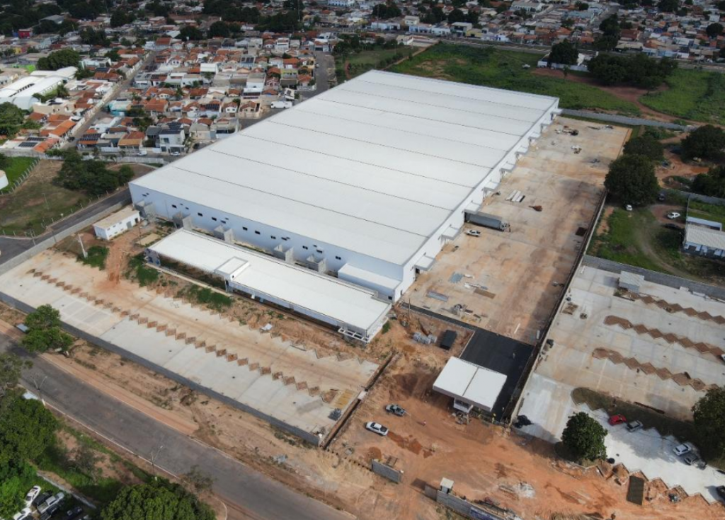 Obras do Centro Log�stico de Abastecimento e Distribui��o em Cuiab� est�o 89% conclu�das