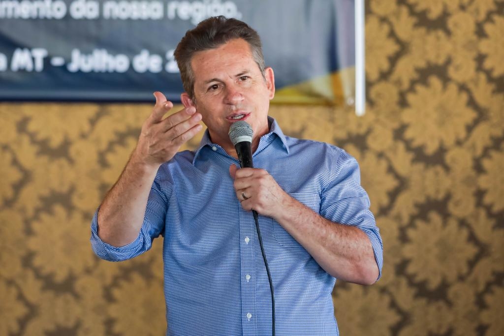 'At� final do ano, teremos 100% da BR-163 de Cuiab� at� Sinop em obras', afirma governador