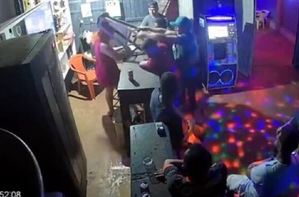 Homem tenta matar funcion�ria de casa noturna banqueta em Uni�o do Sul