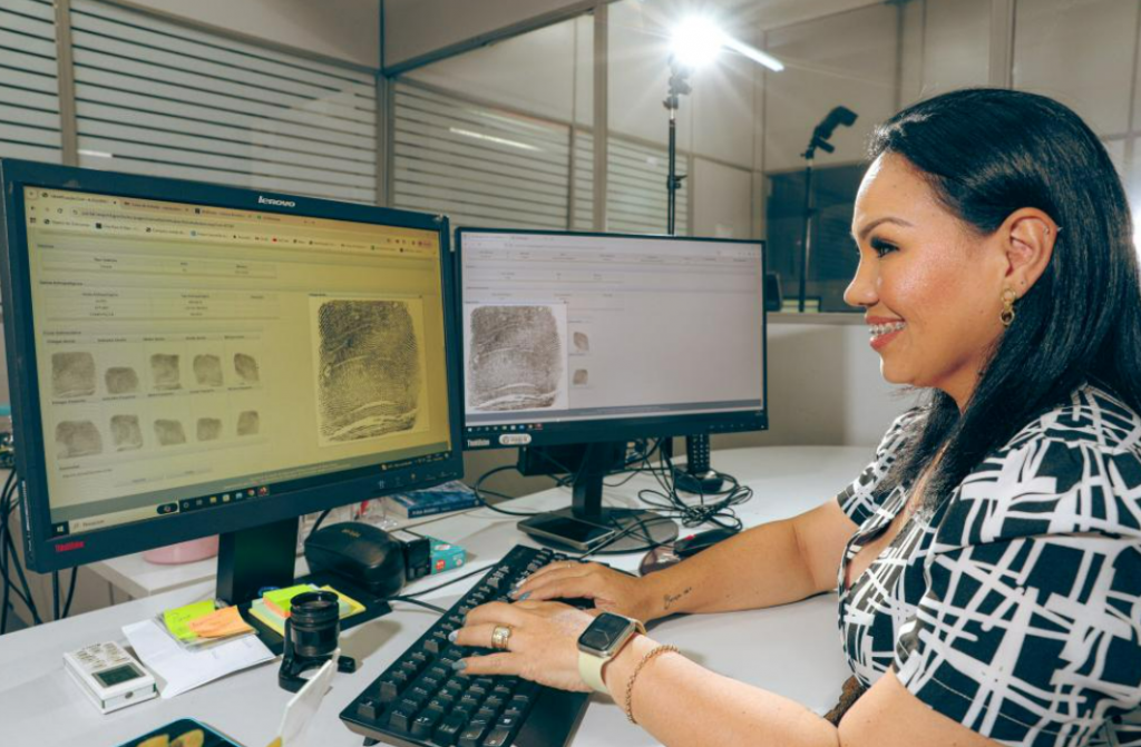 Politec realiza curso para amplia��o de emiss�o de Carteiras de Identidade