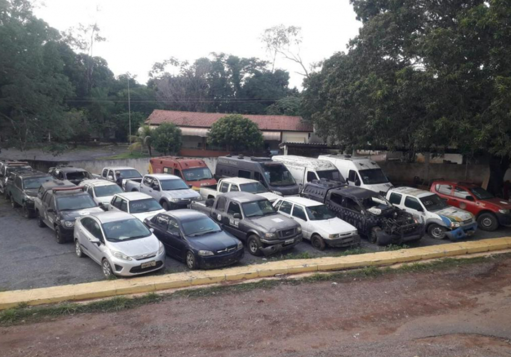 Sejus realiza leil�o de 45 ve�culos apreendidos em a��es contra o tr�fico em Mato Grosso