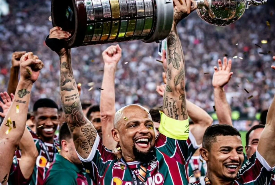 Felipe Melo anuncia aposentadoria do futebol aos 41 anos