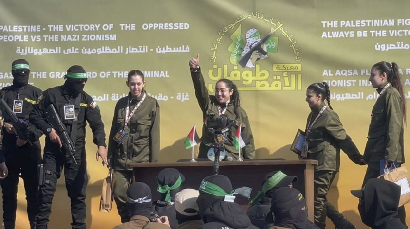 Quatro soldados israelenses s�o libertadas em nova troca de prisioneiros com Hamas