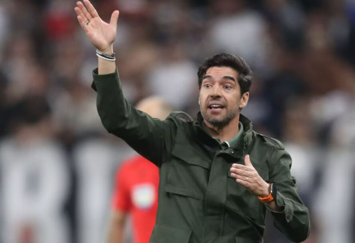 Abel Ferreira defende Diretoria do Palmeiras e indica sa�da em 2025