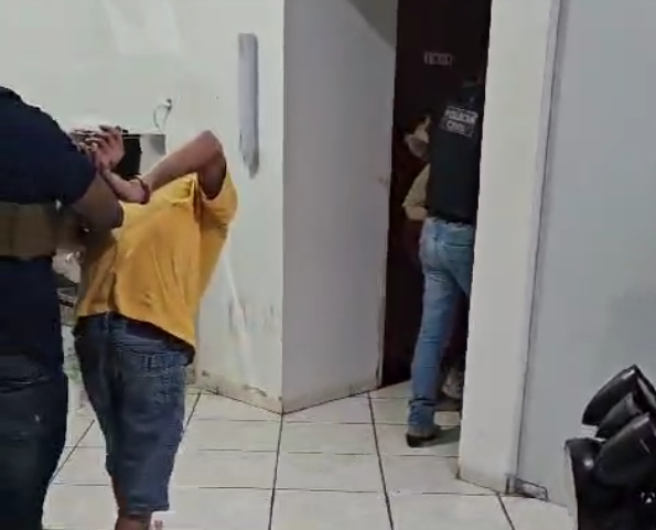 Pol�cia prende em flagrante 3 executores de inc�ndio criminoso em Paranatinga