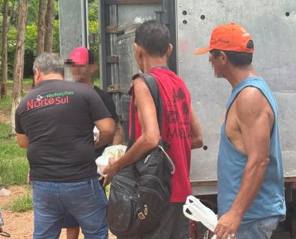 Cuiab� ter� que garantir alimenta��o � popula��o de rua; Abilio assina TAC no MP