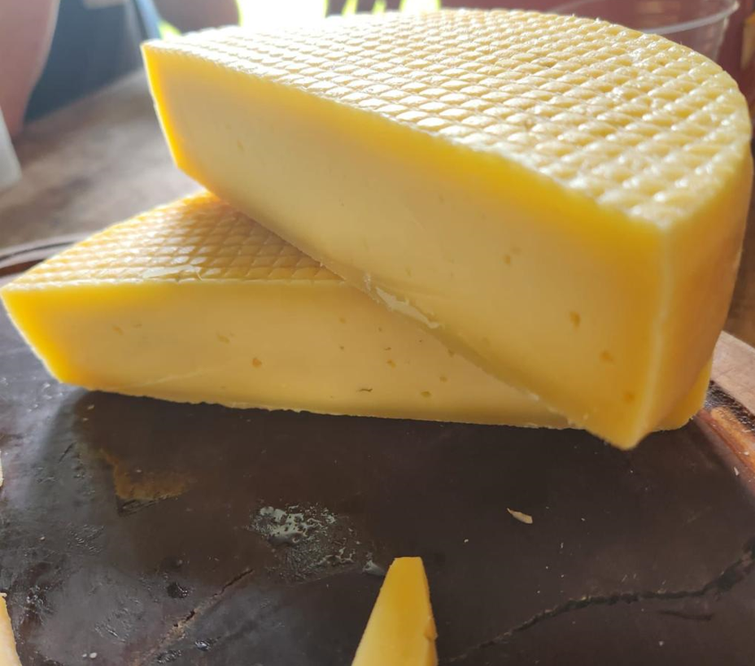 Registro de estabelecimentos que industrializam produtos de origem animal mais que dobra em 2024