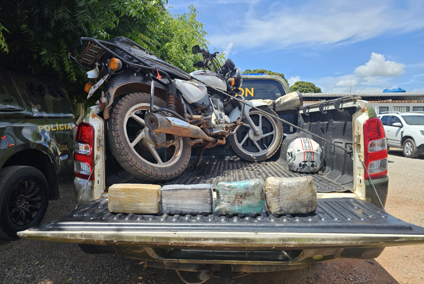 Gefron apreende drogas avaliadas em R$ 135 mil em Porto Esperidi�o e C�ceres