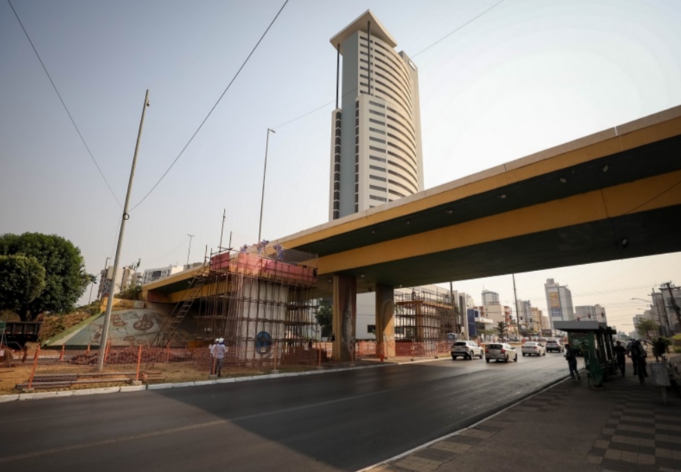 Pesquisa revela que 90% dos empres�rios foram impactados negativamente pelas obras do BRT em Cuiab�