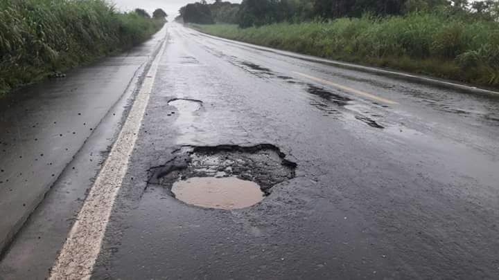 Concession�ria de rodovia ter� que indenizar v�tima de acidente causado por buraco na pista