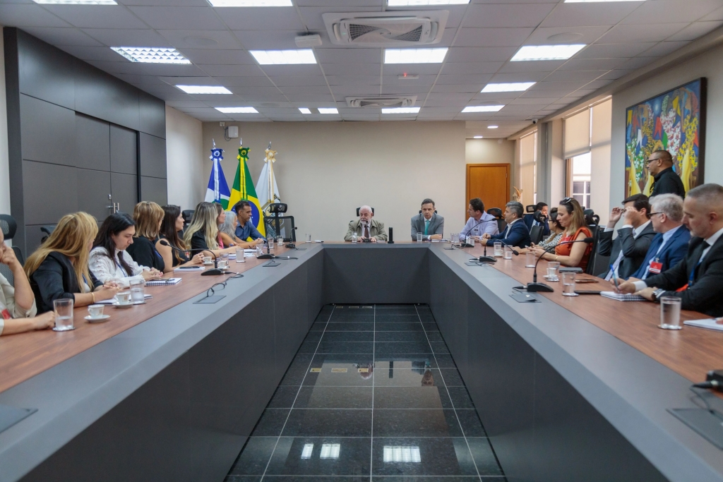 Cuiab� e V�rzea Grande aderem � Central de Concilia��o de Sa�de P�blica do Poder Judici�rio Estadual