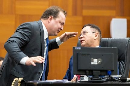 AL ter� 6 blocos parlamentares e Botelho deve presidir CCJ