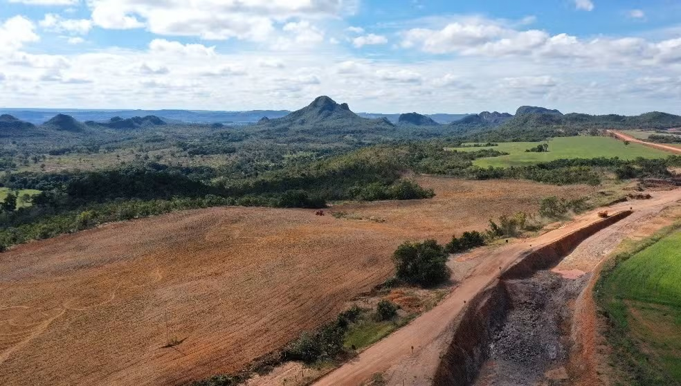 Domo de Araguainha: maior cratera de asteroide da Am�rica do Sul vai virar parque geol�gico