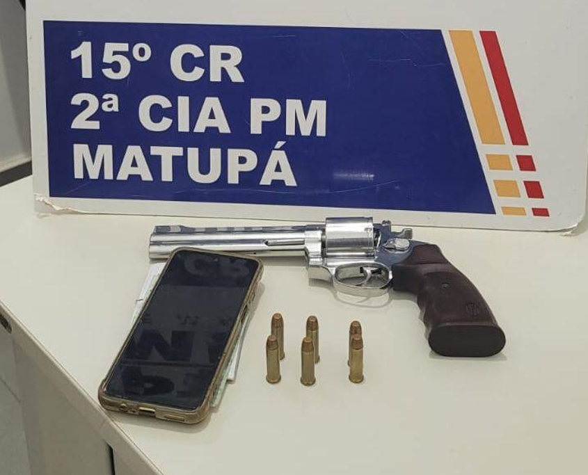 Caminhoneiro � preso ap�s efetuar disparos durante discuss�o em Matup�