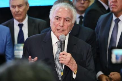 Temer elogia participa��o de governador em cen�rio para 2026