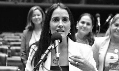 Morre deputada federal Am�lia Barros, aos 39 anos