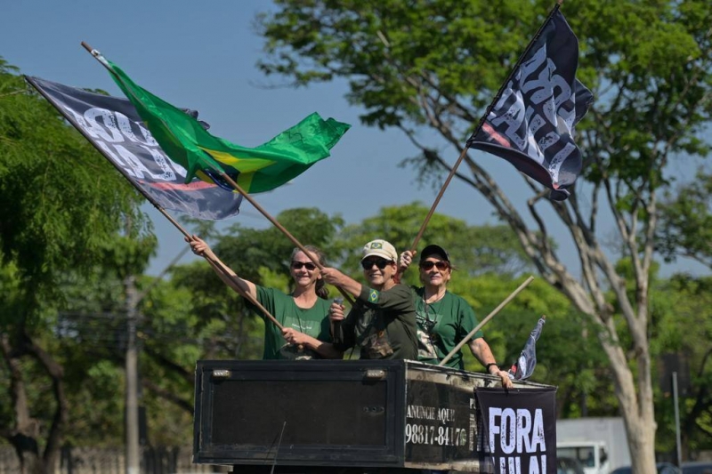 Ato 'Fora Lula' em Cuiab� � cancelado a mando de Bolsonaro