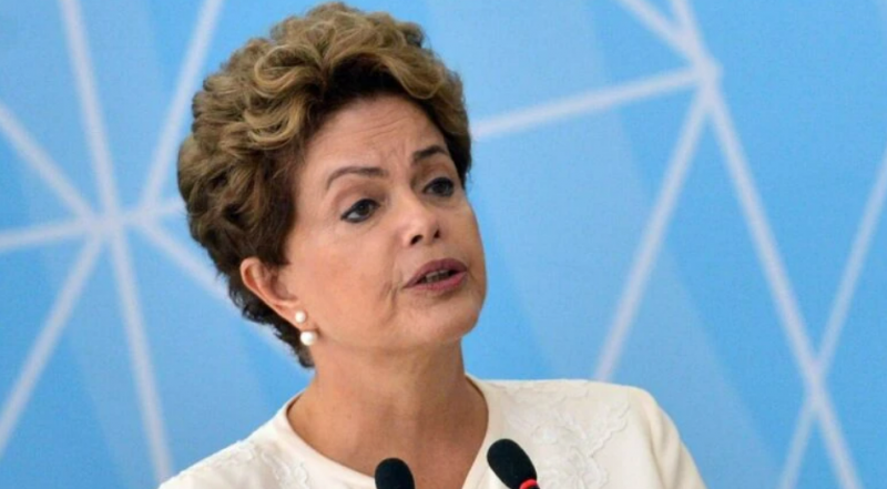Dilma Rousseff � internada na China com quadro de neurite vestibular