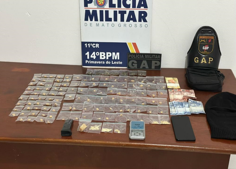 Mulher integrante de fac��o criminosa � presa com drogas e carregador de arma em Primavera do Leste