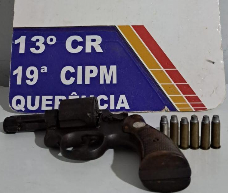 Homem � preso por viol�ncia dom�stica e porte ilegal de arma em Quer�ncia