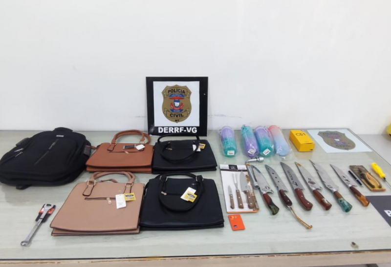 Pol�cia prende mulher por comercializar produtos furtados de loja agropecu�ria pela internet