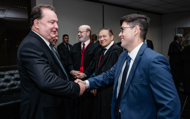 Deputado Max Russi prestigia posse de Deosdete Cruz Jnior como desembargador do TJMT