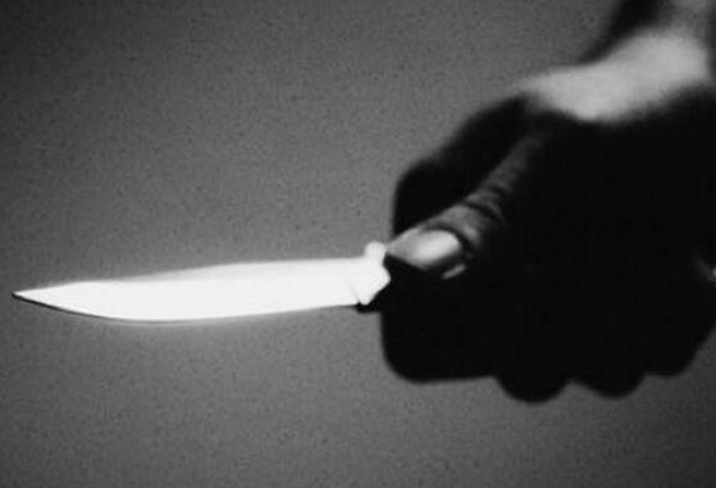 Homem � preso ap�s tentar matar amigos de inf�ncia a golpes de canivete em Cuiab�