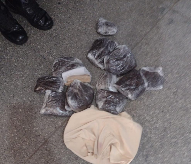 Visitantes s�o flagradas tentando entrar com drogas e bebida alco�lica em pres�dios de Mato Grosso