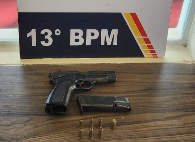 PM prende dois homens por porte ilegal de arma em Lucas do Rio