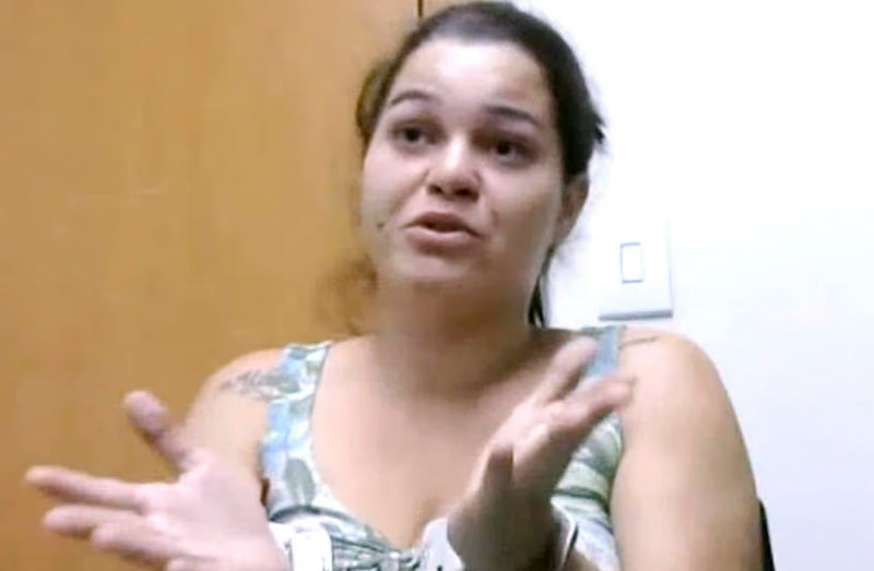 Assassina aproveitou desabafo e choro de adolescente para aplicar 