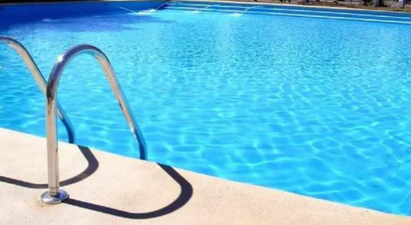 Beb� de 7 meses morre afogado em piscina de casa em Tangar� da Serra