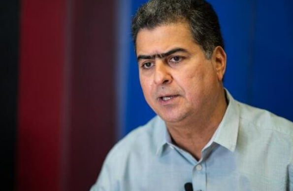 Desembargador suspende bloqueio de CNH, passaporte e cartes de crdito de Emanuel Pinheiro