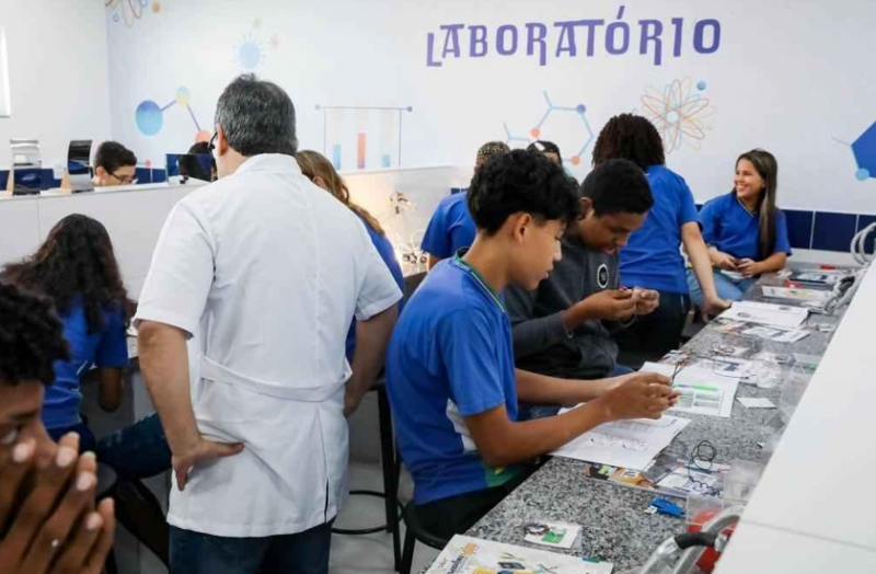 Programa de pesquisa cient�fica em escolas de MT bate recorde com 203 inscri��es