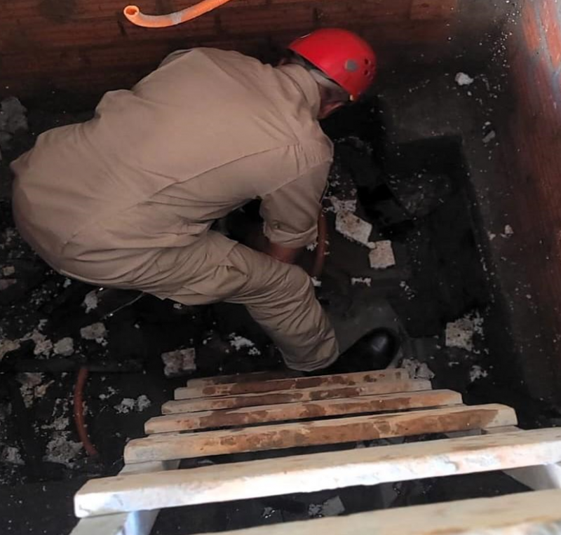 Bombeiros resgatam homem que caiu em fosso de elevador em Rondon�polis