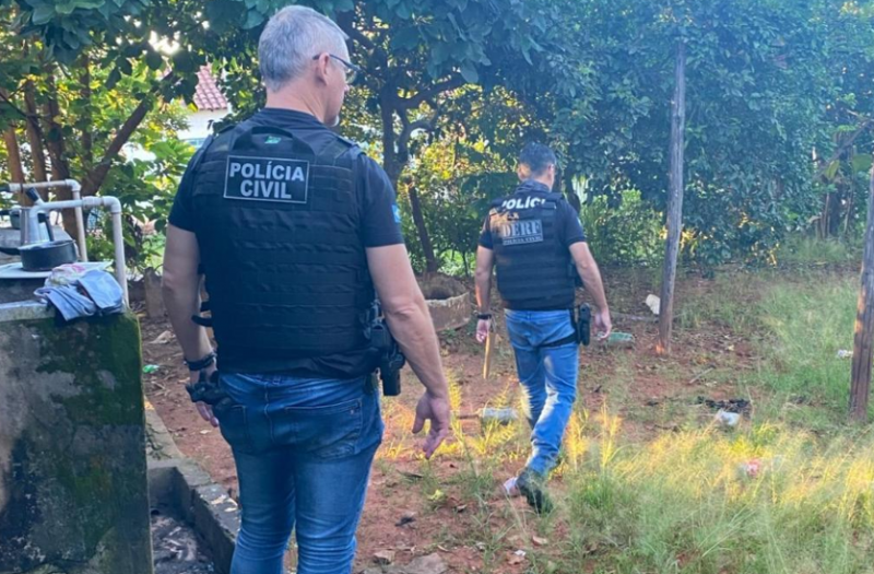Pol�cia Civil realiza opera��o contra o tr�fico de drogas em Guiratinga