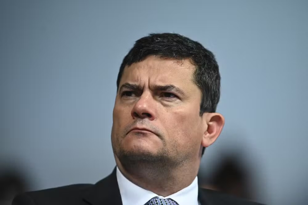 TSE Rejeita Recursos e Mant�m Mandato de Sergio Moro