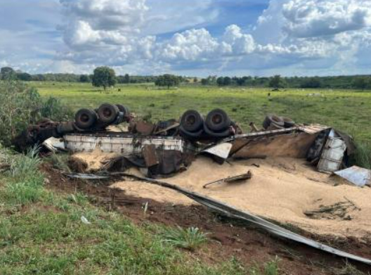 Motorista morre em grave acidente com carreta na BR-163 em Rondonpolis