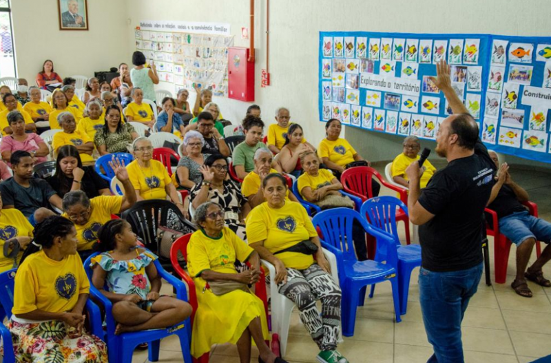 Procon Estadual ministra palestras sobre Direitos do Consumidor para idosos e crian�as na LVB de Cuiab�