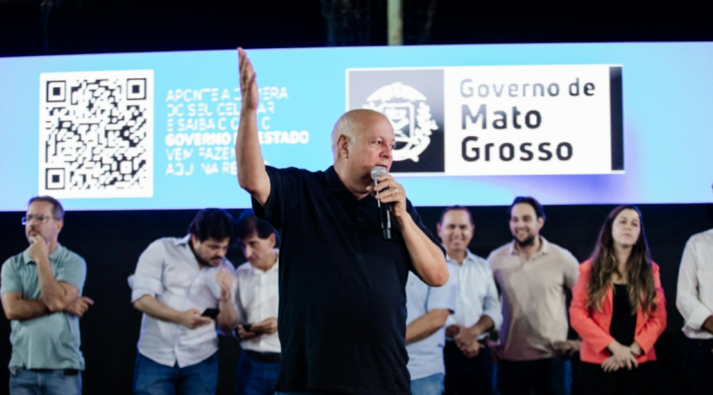 Max Russi garante ttulos de regularizao fundiria a 326 famlias do Jardim Fortaleza